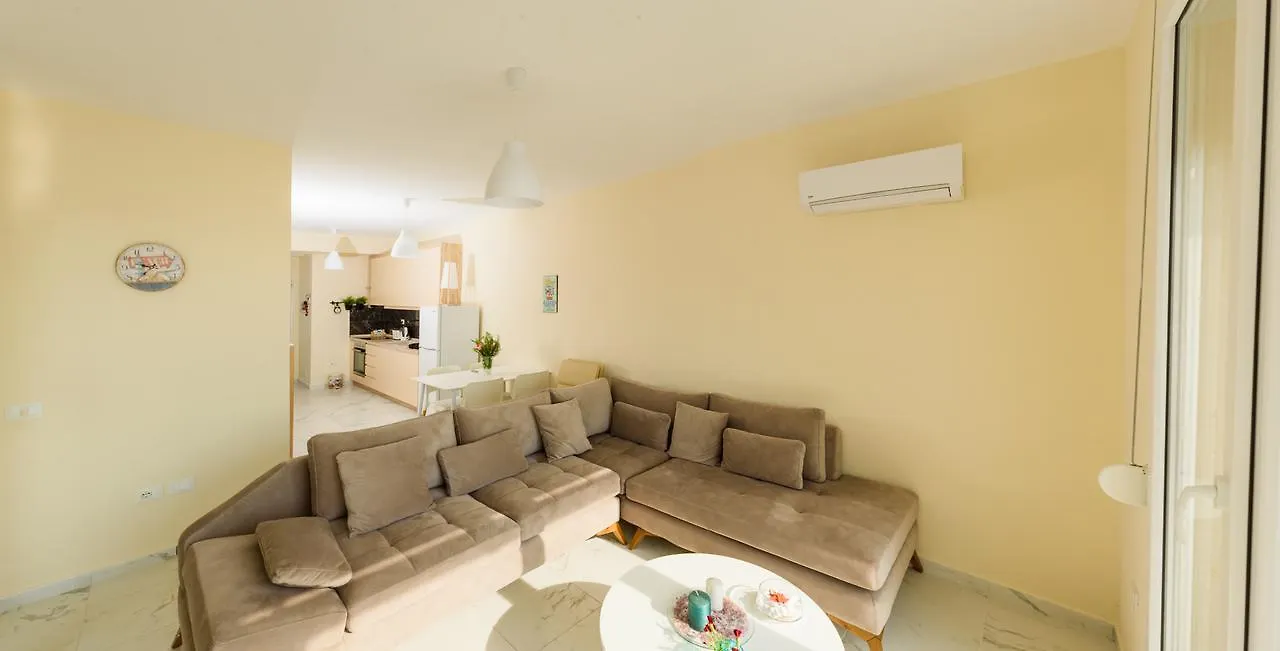 Sunset Apartment Saranda Bay