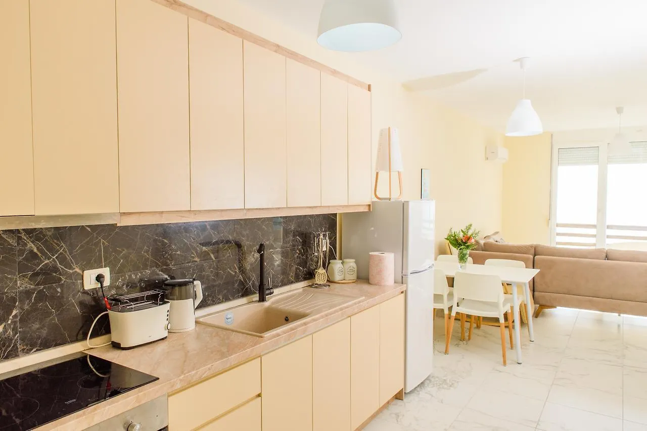 Sunset Apartment Saranda Bay