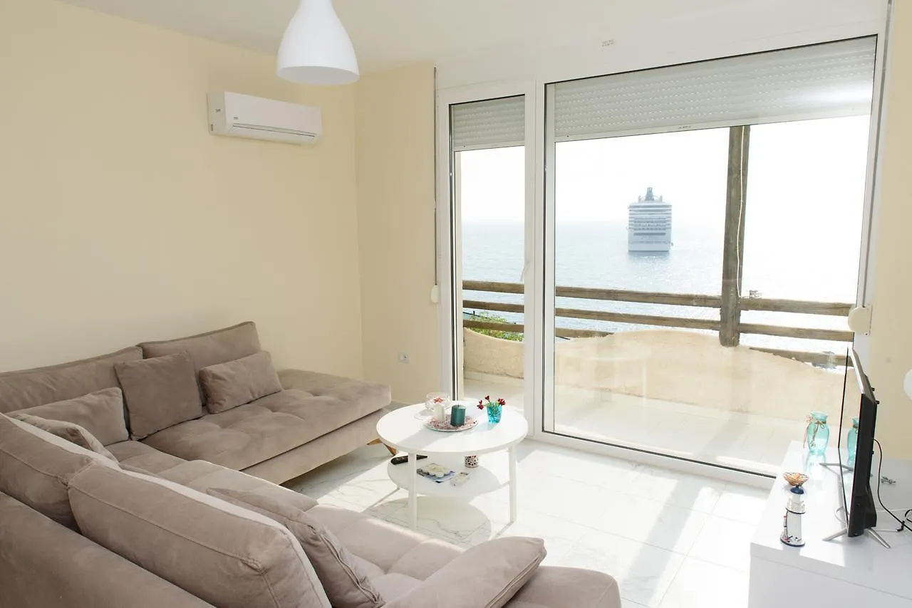 Sunset Apartment Saranda Bay